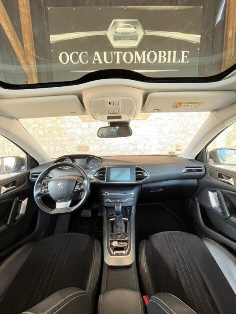 PEUGEOT 308 2015