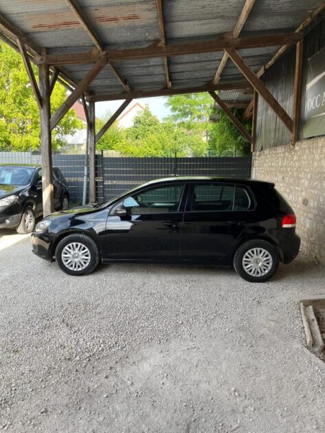 VOLKSWAGEN GOLF 2010