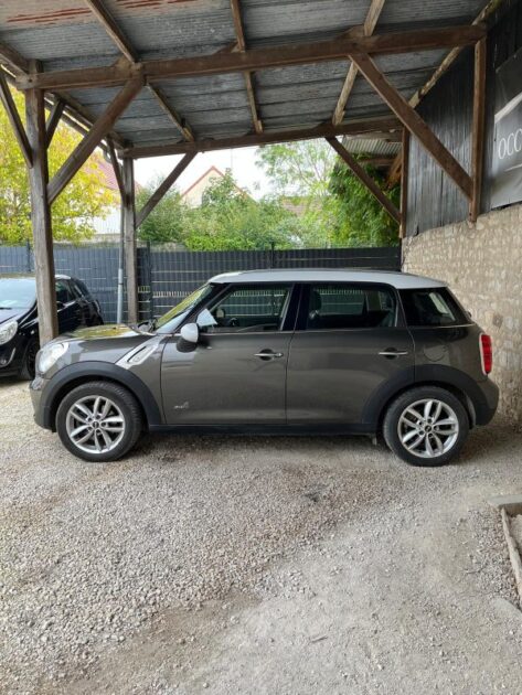 MINI MINI COOPER D 112CH 2011