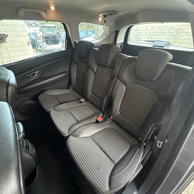 RENAULT GDSCEN.IV 1.5 DCI 110CH ENERGY BUSINESS 7 PLACES 2018