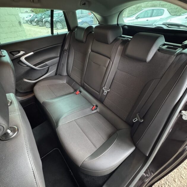 OPEL INSIGNIA 2.0 CDTI130 FAP EDITION 2011