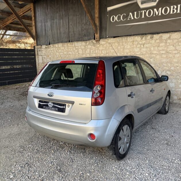 FORD FIESTA 5 1400 TDCI AMBIENTE 2006