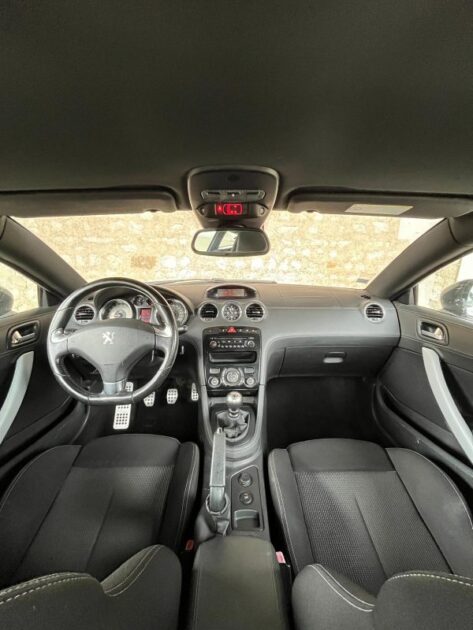 PEUGEOT RCZ 2.0 HDI FAP 163CH ASPHALT 2011