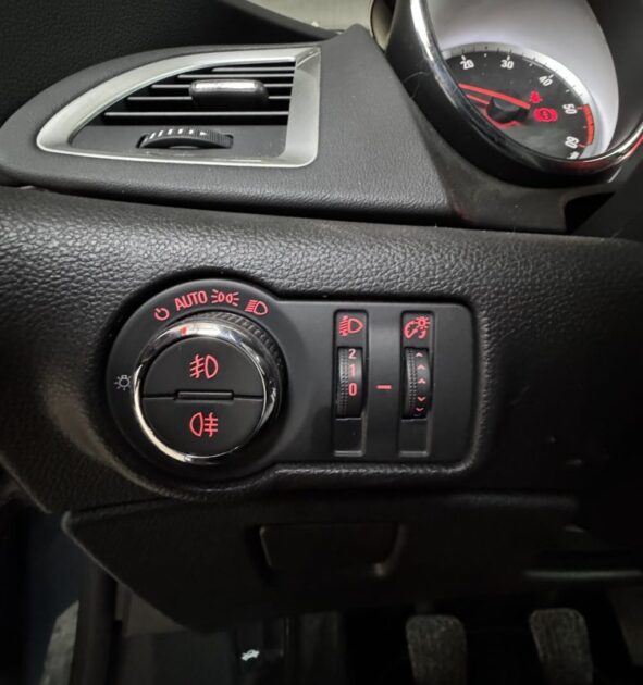 OPEL ASTRA 1.6 CDTI 110CH FAP COSMO ECOFLEX START&STOP 2015