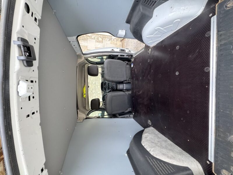 RENAULT KANGOO II 1.5 DCI 90 extra r link isolé