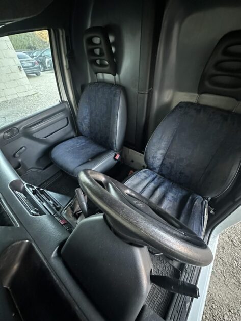 PEUGEOT EXPERT 220C 1.9D STANDARD 2001