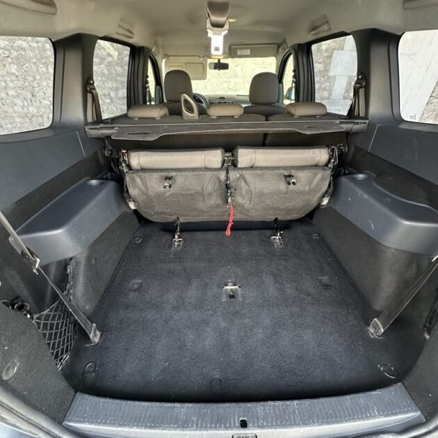 DACIA LODGY 1.5 DCI 110 LAUREATE 7P 2012