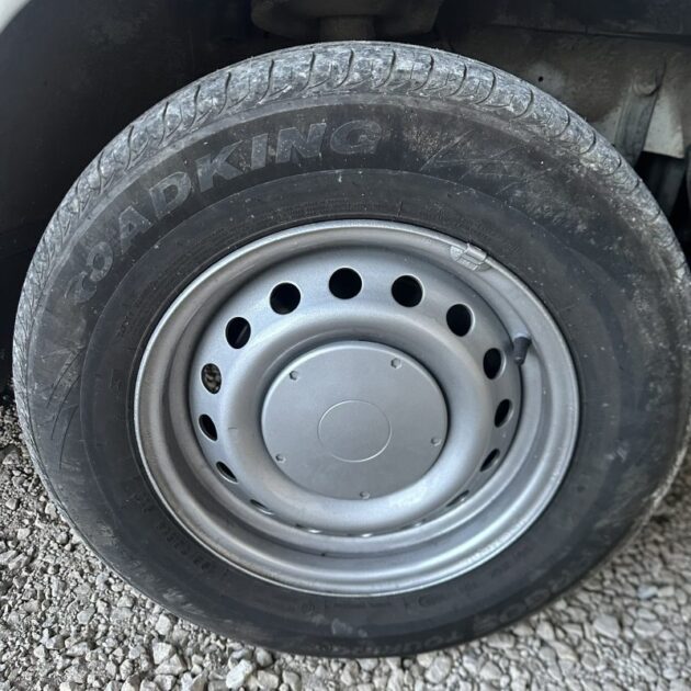 PEUGEOT EXPERT 220C 1.9D STANDARD 2001