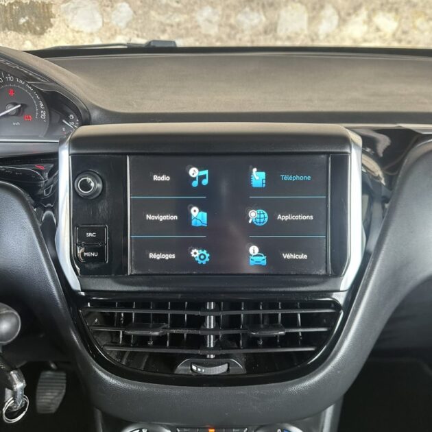 PEUGEOT 208 1.6 BLUEHDI 75CH ALLURE BUSINESS S&S 5P 2017