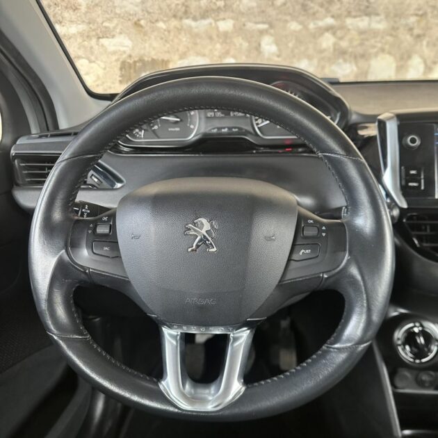 PEUGEOT 208 1.6 BLUEHDI 75CH ALLURE BUSINESS S&S 5P 2017