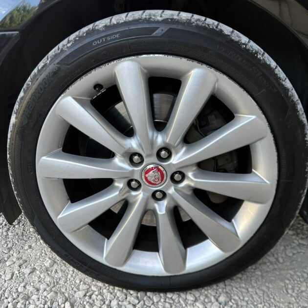 JAGUAR XF 3.0 V6 PORTFOLIO 2010