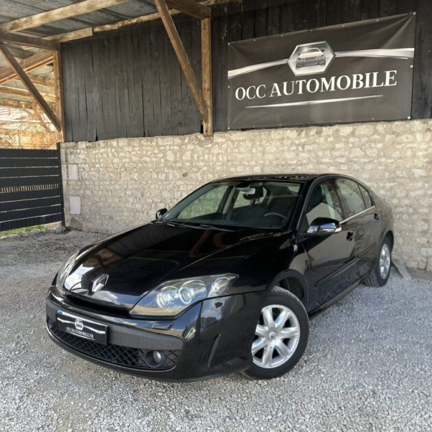 RENAULT LAGUNAIII BLACK EDITION 2010